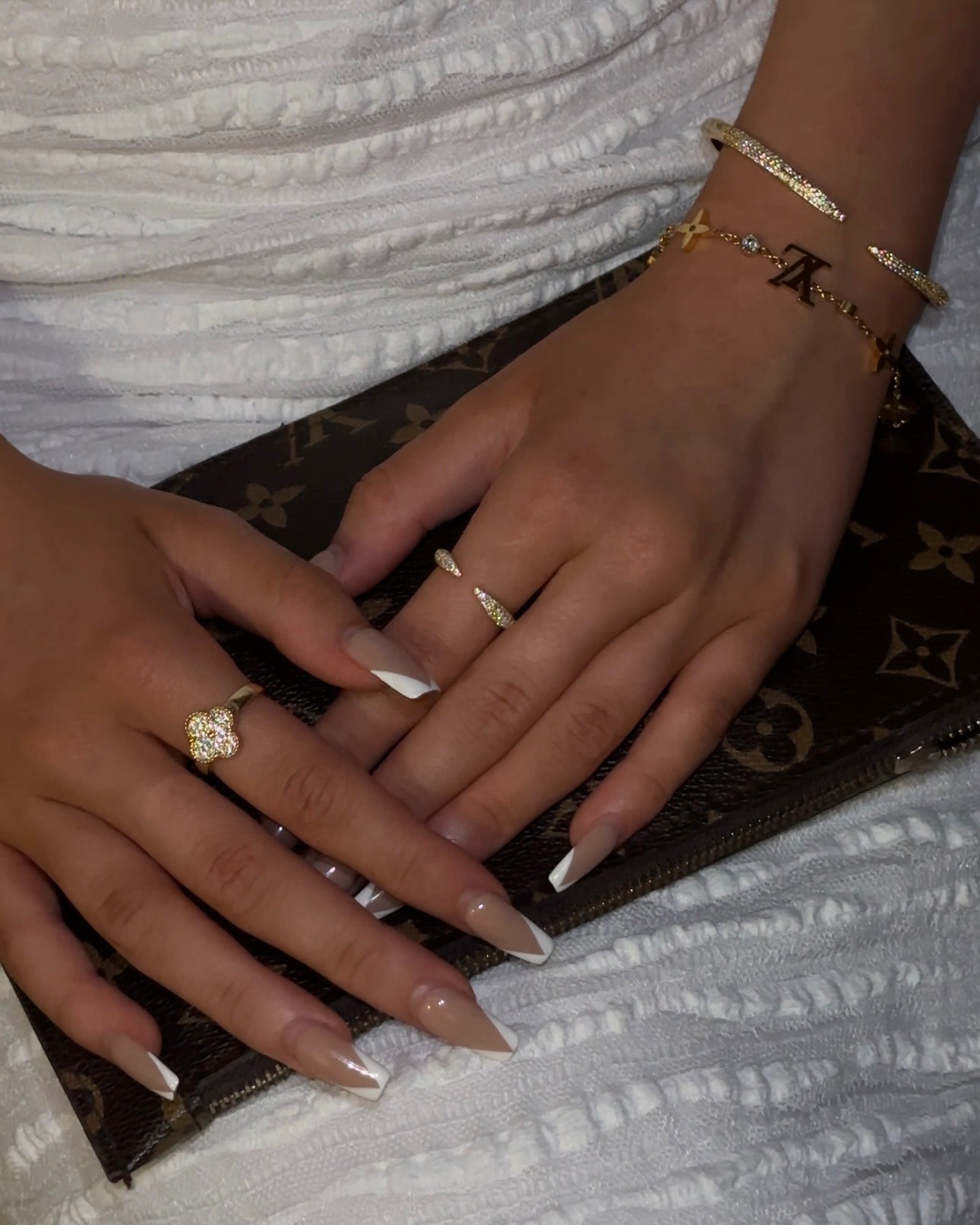 Lottie | Pulsera Dorada
