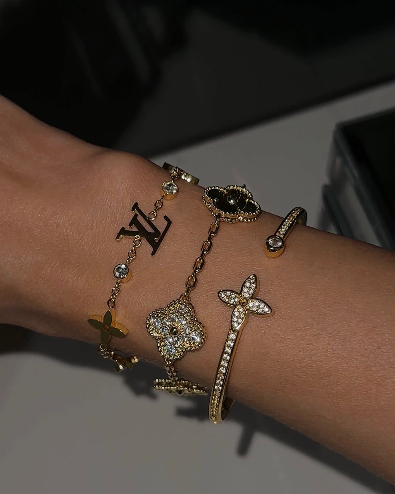 Lottie | Pulsera Dorada